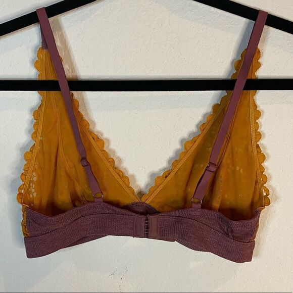 Colsie NWOT Lace Bralette - Picture 3 of 4